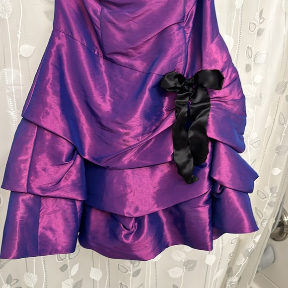 Strapless prom style dress size 8 purple - Picture 4 of 7